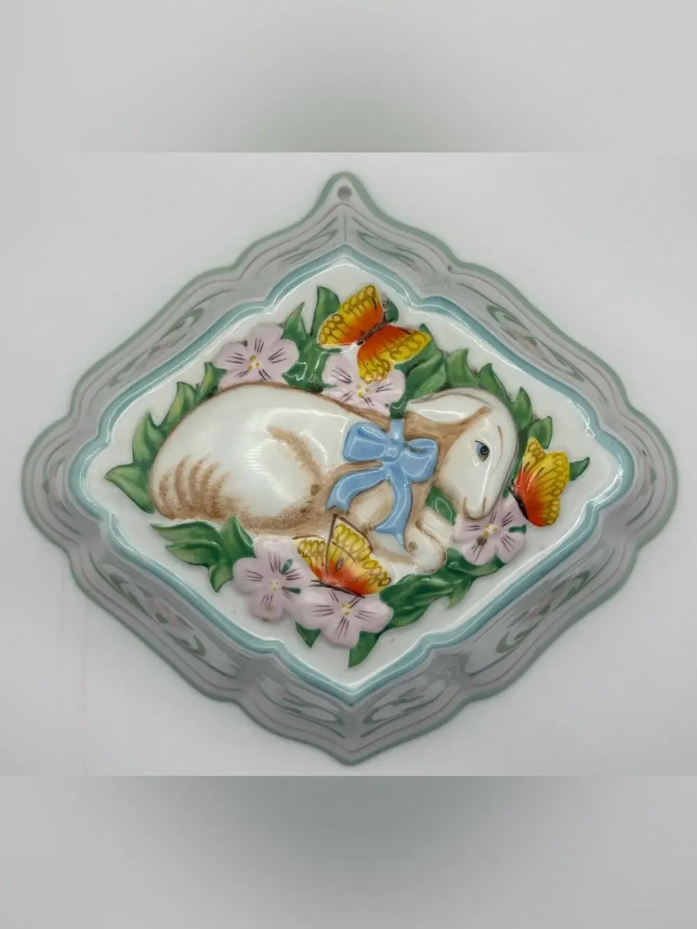 Vintage Porcelain Wall Decor Lamb & Butterfly Jello Mold Le Cordon Bleu Collect
